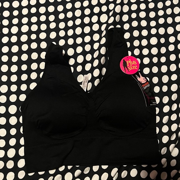 Sofra Ladies Seamless Racerback Sports Plus Size Bra - Black - Picture 3 of 3